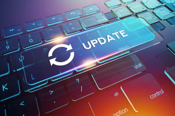 Cập nhật thường xuyên các phiên bản mới nhất của hệ thống